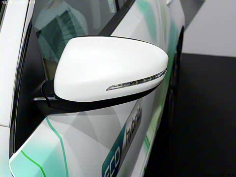 2013�� 2.0L Hybrid