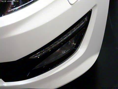 2013�� 2.0L Hybrid