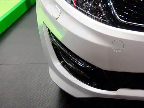 2013�� 2.0L Hybrid