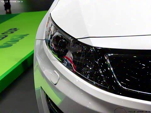 2013�� 2.0L Hybrid