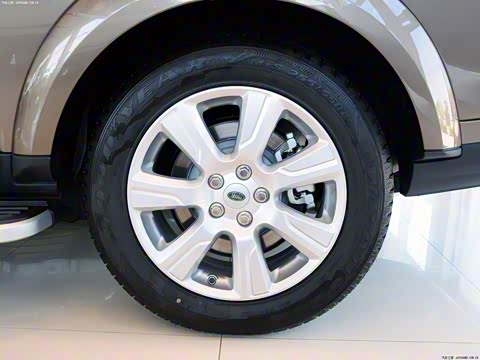 2013�� 5.0 V8 HSE