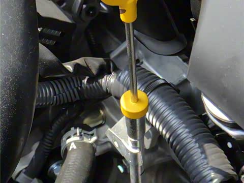 2012�� 2.0XL �� CVT 2WD