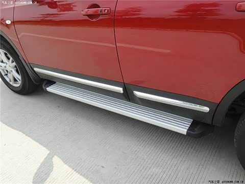 2012�� 2.0XL �� CVT 2WD