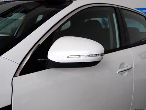 2013�� 2.0L Hybrid