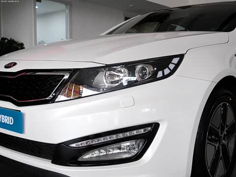 2013�� 2.0L Hybrid