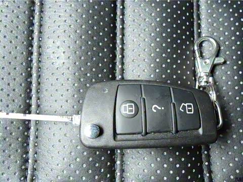 2013�� Ѳ���� 1.4L VVT ������ ��V