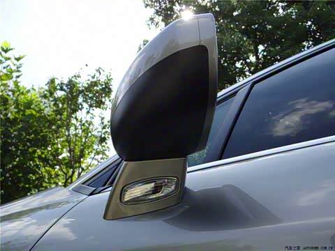 2011�� 2.3L �Զ���Ԧ��