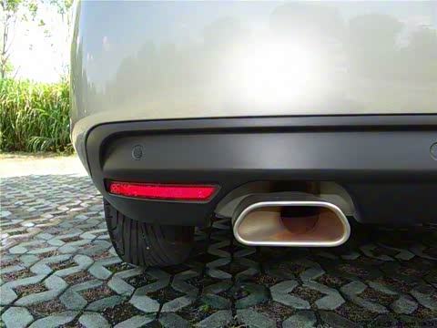 2011�� 2.3L �Զ���Ԧ��