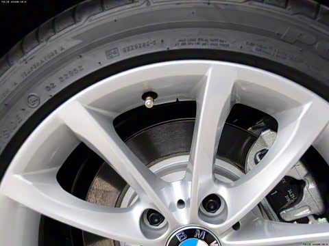 2013�� sDrive20i������