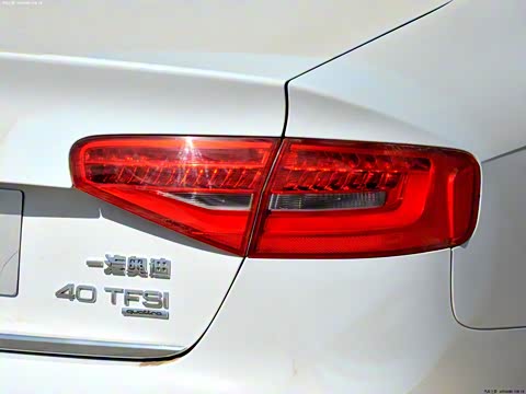 2013�� 40 TFSI quattro�����˶���