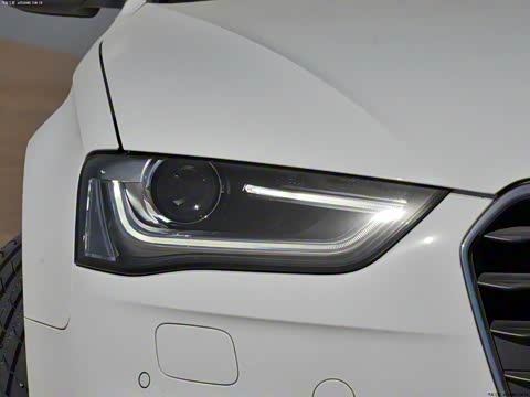 2013�� 40 TFSI quattro�����˶���
