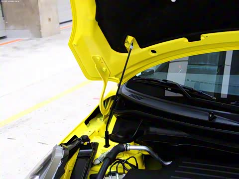 2014�� 1.6L �ֶ�����������