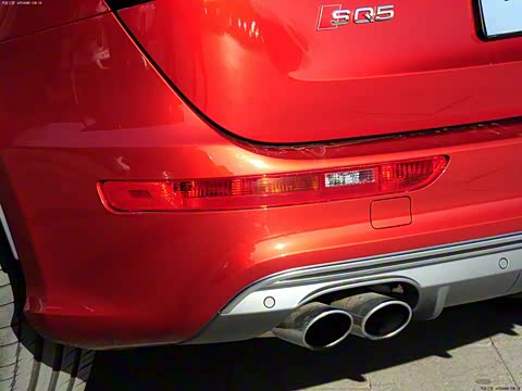2014�� SQ5 3.0 TFSI quattro