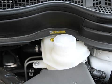 2013�� �˶��� 1.5T �ֶ�������Ӣ��