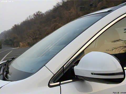 2013�� �˶��� 1.5T �ֶ�������Ӣ��