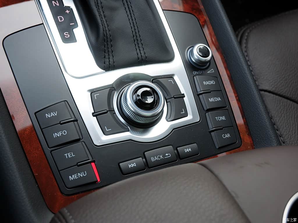 奥迪(进口) 奥迪q7 2014款 中东版