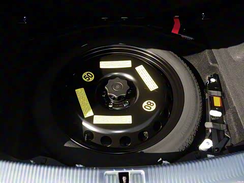 2014�� A8L 6.3 FSI W12 quattro�콢��