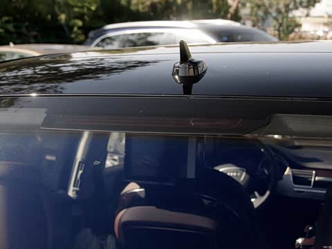 2014�� A8L 6.3 FSI W12 quattro�콢��