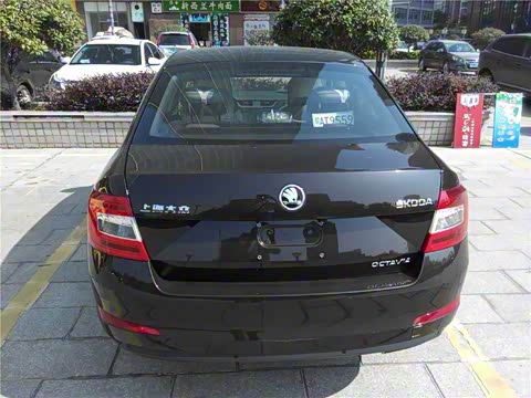 2015�� 1.6L �Զ��ݽܰ�