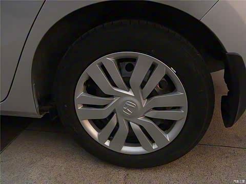 2014�� 1.5L LX CVT������