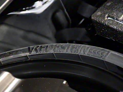 2015�� 40 TFSI �����