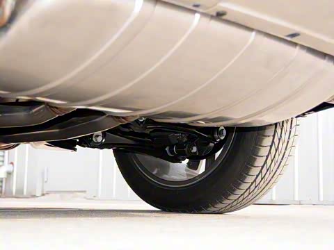 2015�� 40 TFSI �����