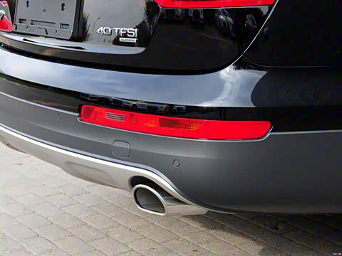 2015�� 40 TFSI �����