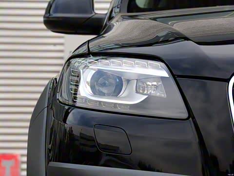 2015�� 40 TFSI �����