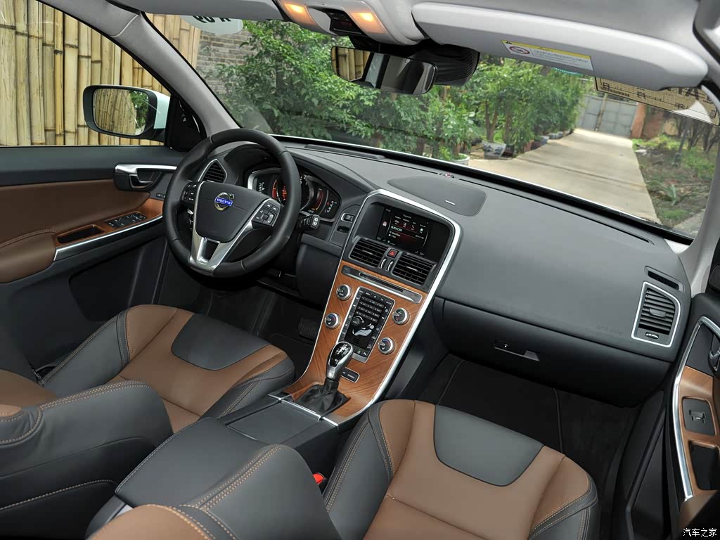 沃尔沃亚太 沃尔沃xc60 2015款 2.5t t6 awd 智越版