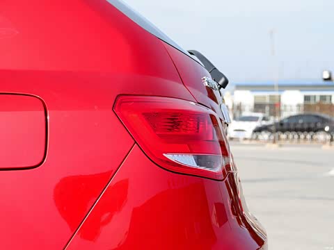 2014�� ���� 1.3T �ֶ���Ӣ��