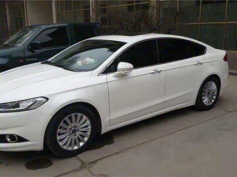 2013�� 2.0L GTDi200������
