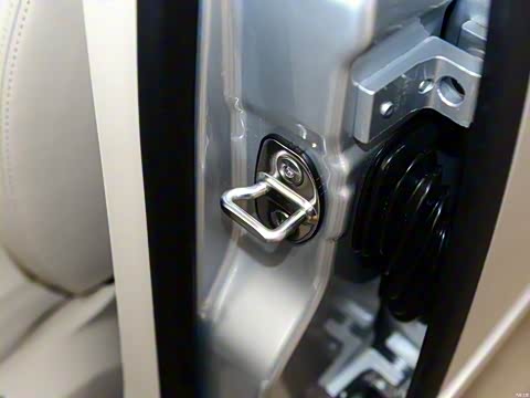 2015�� ����� 1.6L �Զ��ݽܰ�