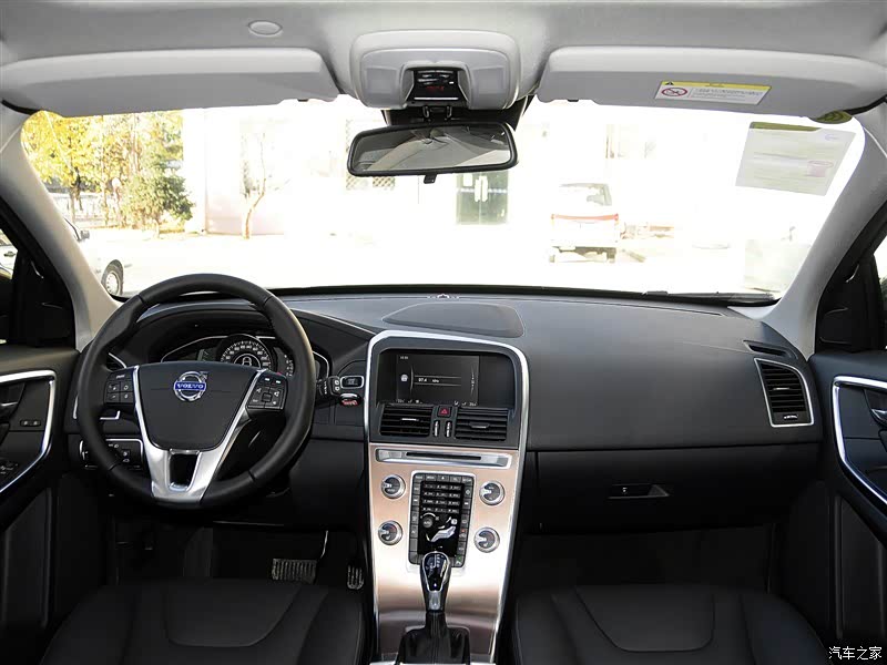 沃尔沃亚太 沃尔沃xc60 2015款 2.0t t5 智进版