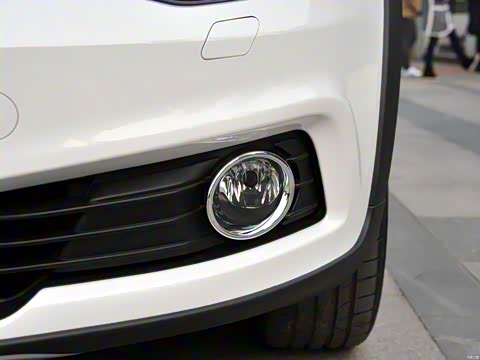 2015�� ����SUV 1.6T �Զ��Ŷ���