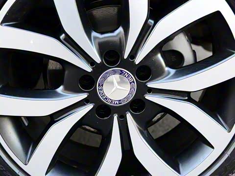 2015�� A 200 ʱ����