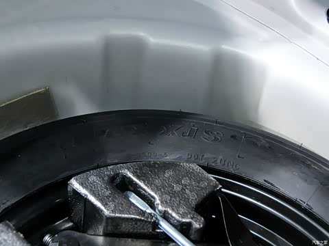 2015�� ����SUV 1.6T �Զ��Ŷ���