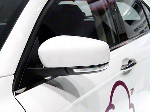 2015�� ����SUV 1.6T �Զ��Ŷ���