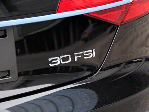 2014�� A8L 30 FSI ������