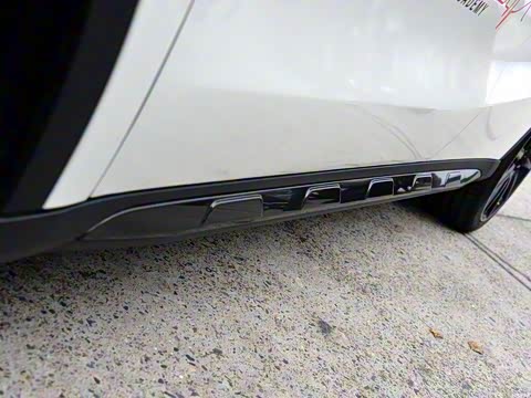 2015�� AMG GLA 45 4MATIC