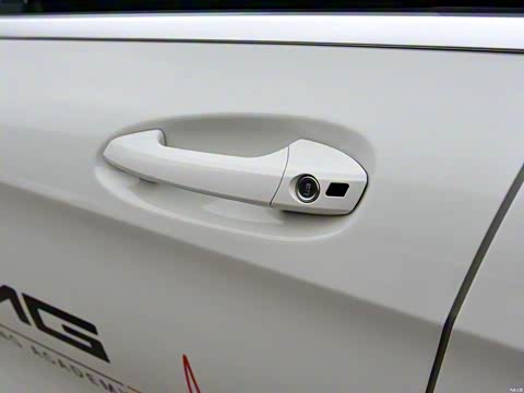 2015�� AMG GLA 45 4MATIC