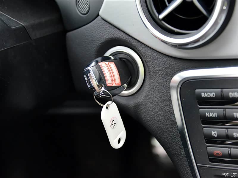 梅赛德斯-amg 奔驰gla amg 2015款 amg gla 45 4matic