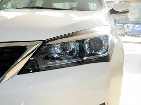 2015�� 1.6L �ֶ������� ��IV