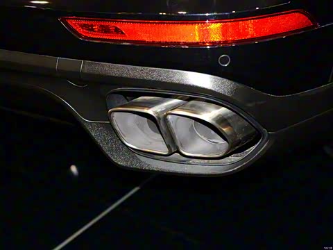 2015�� Cayenne Turbo 4.8T