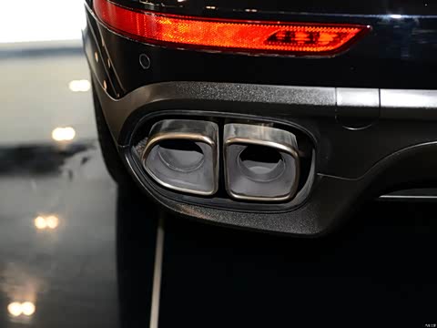 2015�� Cayenne Turbo 4.8T