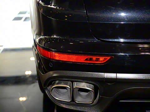 2015�� Cayenne Turbo 4.8T