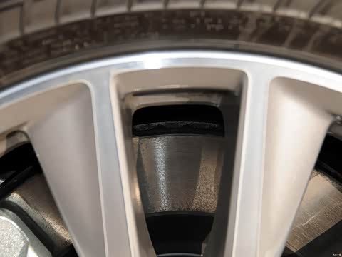 2015�� 2.0T ���ʰ�