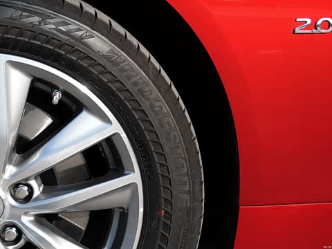 2015�� 2.0T ���ʰ�