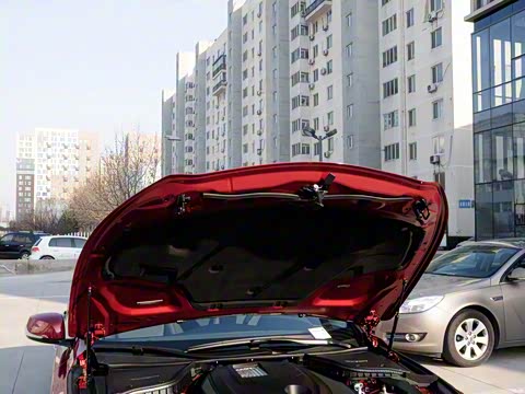 2015�� 2.0T ���ʰ�