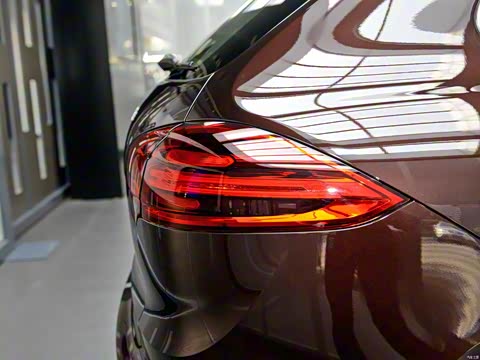 2015�� Cayenne S 3.6T