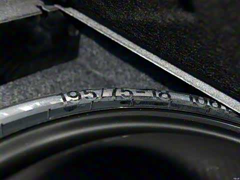 2015�� 40 TFSI ������